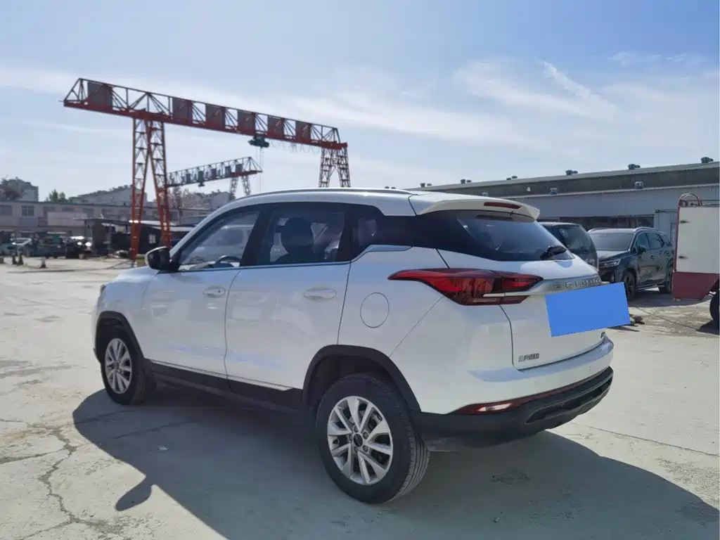 Beijing X3 2019 1.5T CVT Honor Edition купить на сайте DeffCars