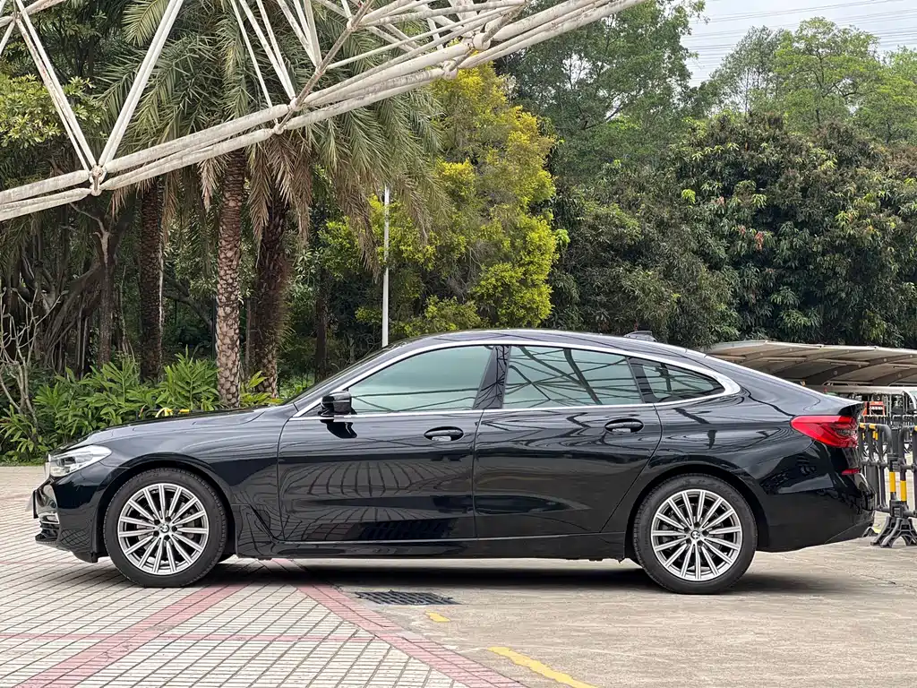 BMW 6 Series GT 2019 630i Luxury Design Package купить на сайте DeffCars