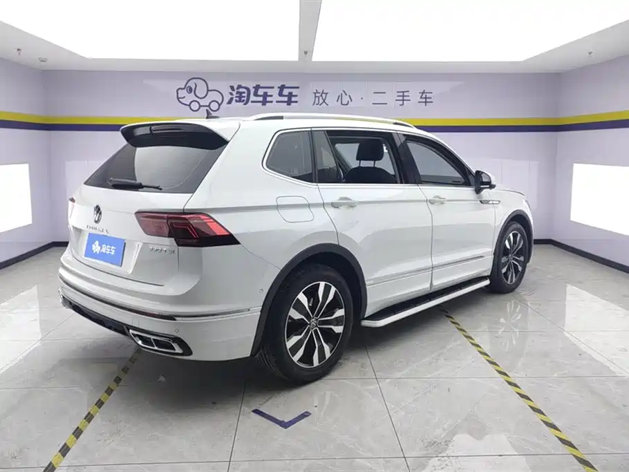 Tiguan L 2024 330TSI automatic two-wheel drive R-Line version купить на сайте DeffCars