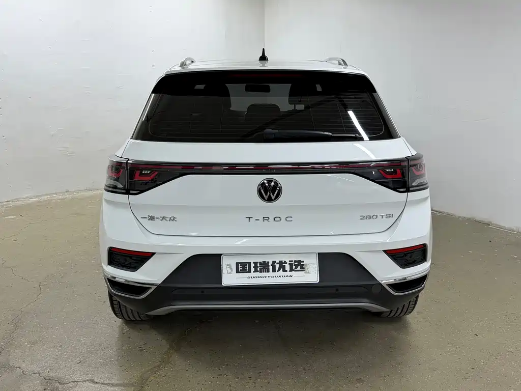 T-ROC 2023 280TSI DSG two-wheel drive time version купить на сайте DeffCars