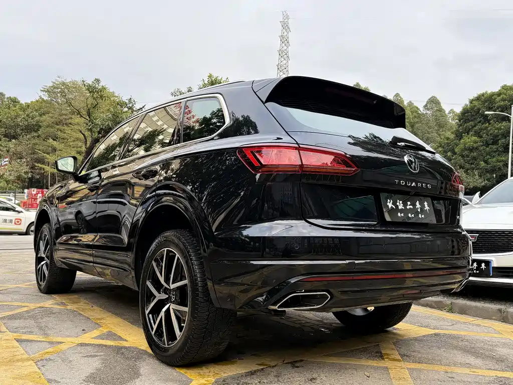 Touareg 2021 3.0TSI Ruixiang Edition Classic Sports Package купить на сайте DeffCars