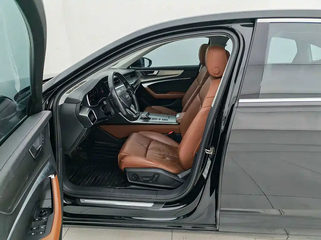Audi A6L 2020 40 TFSI luxury and elegant model купить на сайте DeffCars