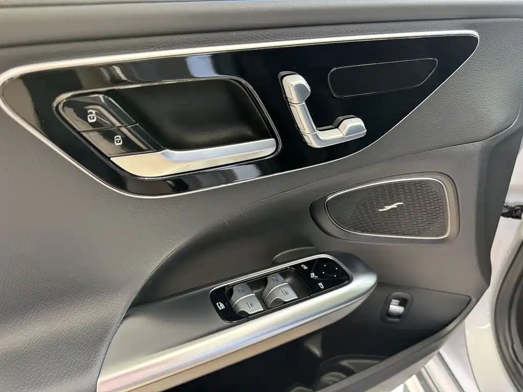 Mercedes-Benz C-Class 2023 C 260 L Sports Edition купить на сайте DeffCars