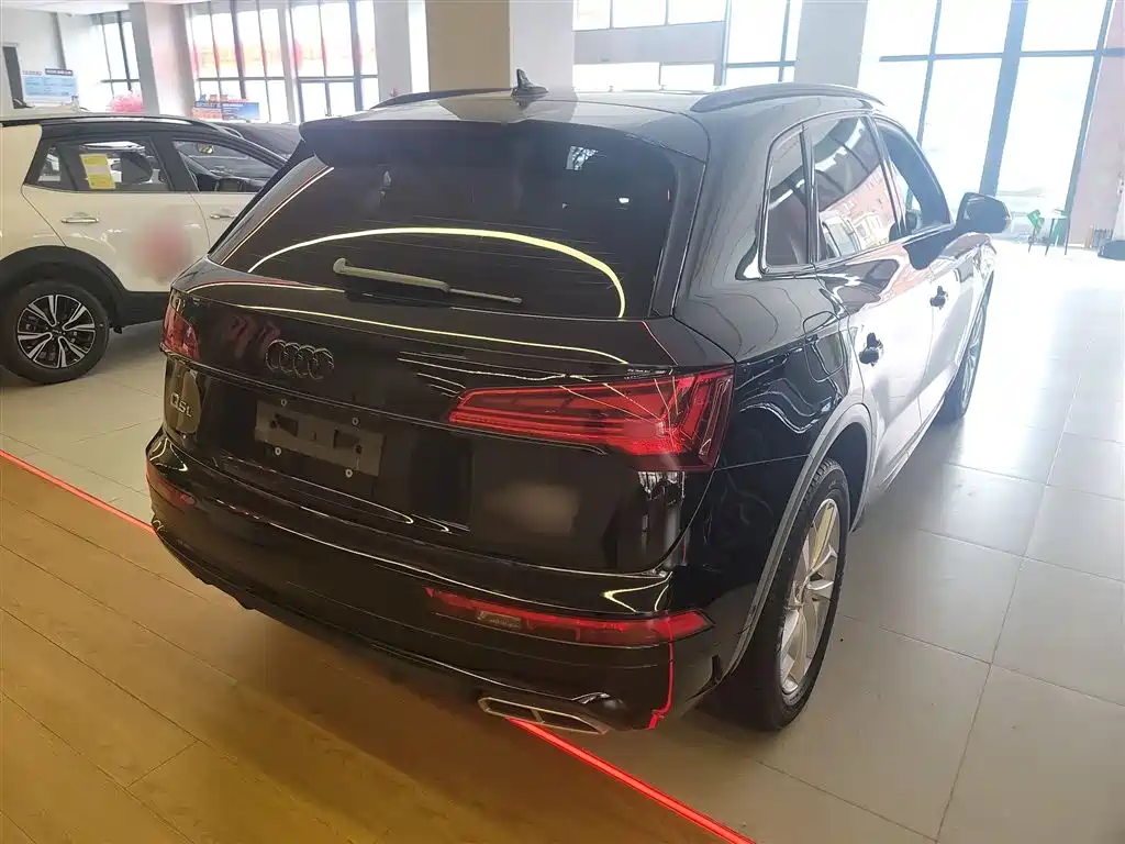 Audi Q5L 2022 40T luxury and dynamic model купить на сайте DeffCars