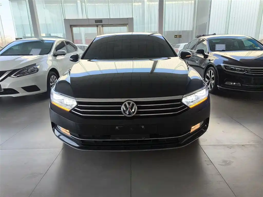 Magotan 2019 330TSI DSG luxury model National VI купить на сайте DeffCars