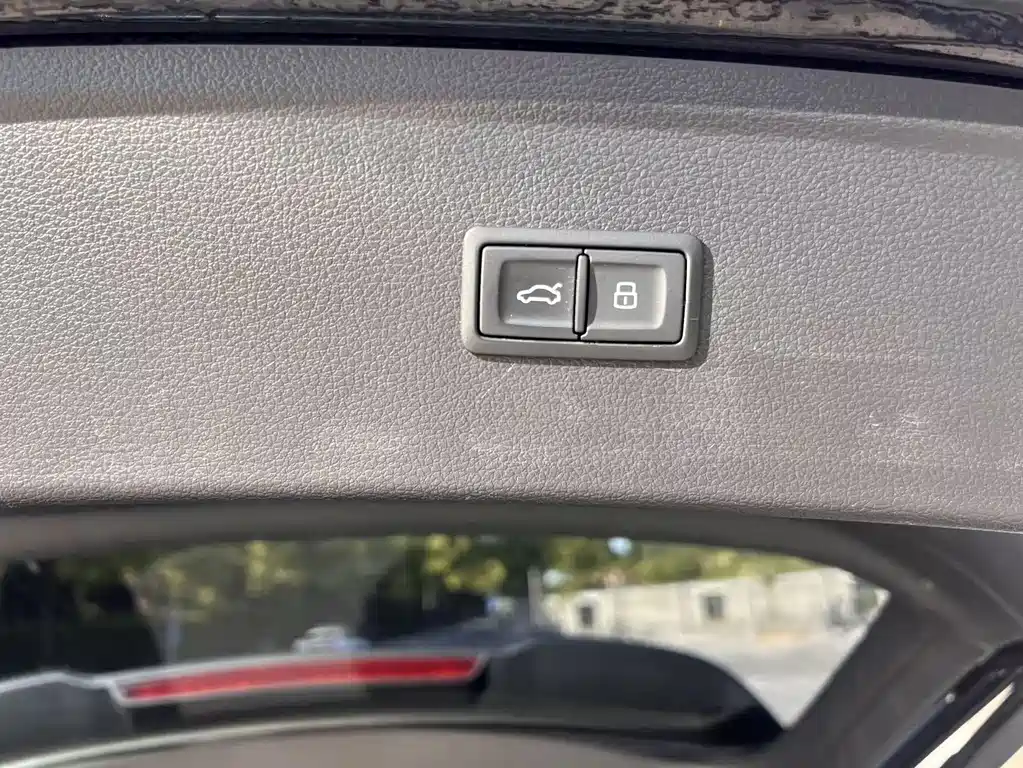 Audi Q5L 2020 45 TFSI exclusive fashion model купить на сайте DeffCars