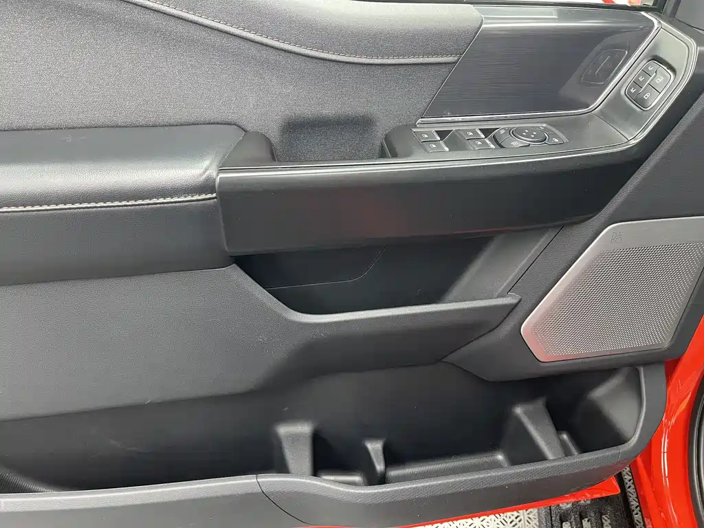 Ford F-150 Raptor 2023 3.5T Raptor купить на сайте DeffCars