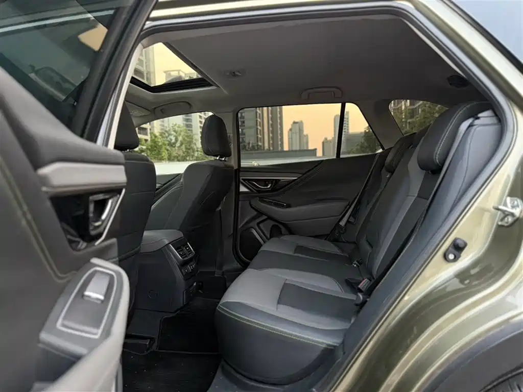 Outback 2021 2.5i Explorer Edition EyeSight купить на сайте DeffCars