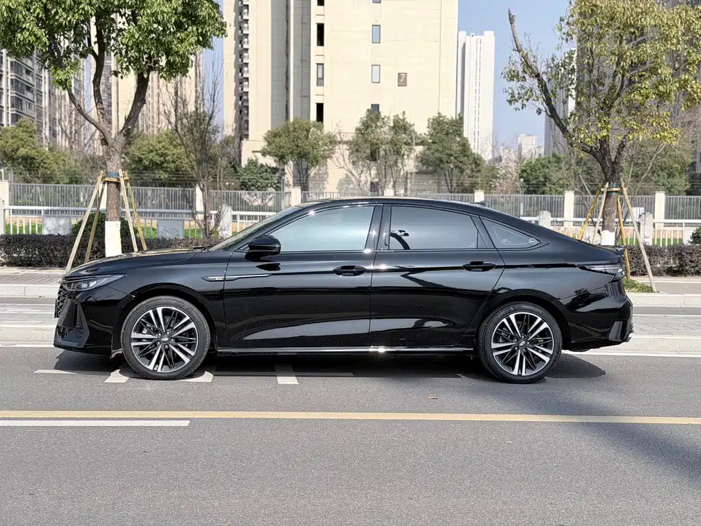 Arrizo 8 2025 model 2.0T DCT power купить на сайте DeffCars