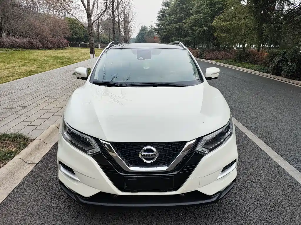 Qashqai 2022 2.0L CVT XV Prem Deluxe Edition купить на сайте DeffCars