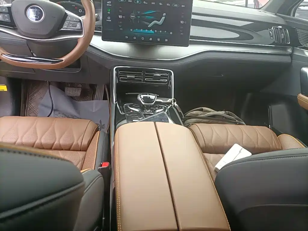 Tangxin Energy 2021 DM 2.0T four-wheel drive high-performance version of the Genesis flagship model купить на сайте DeffCars