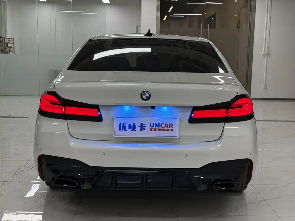 BMW 5 Series 2022 Facelift 2 530Li Exclusive M Sports Package купить на сайте DeffCars