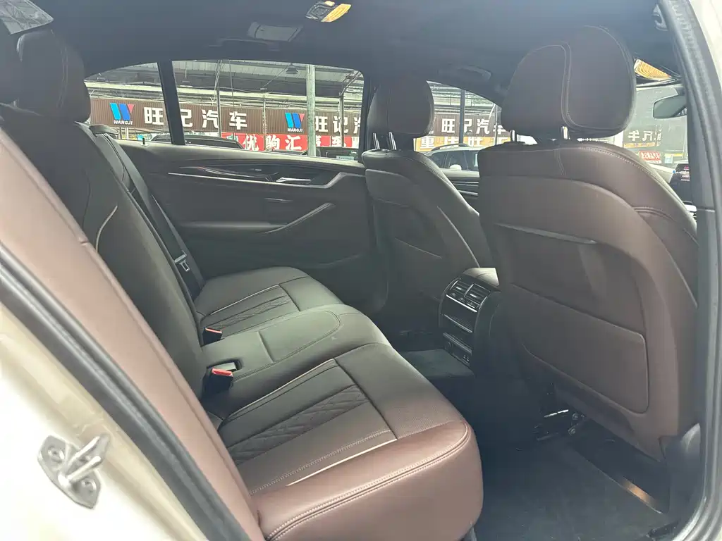 BMW 5 Series 2022 facelift 525Li M Sports Package купить на сайте DeffCars