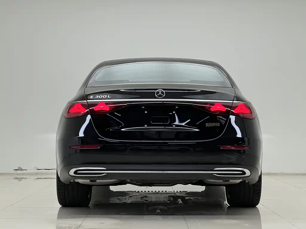 Mercedes-Benz E-Class 2024 E 300 L Luxury Model купить на сайте DeffCars