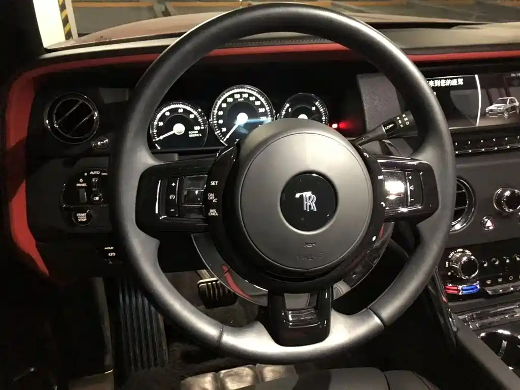 Cullinan 2018 four-seat version купить на сайте DeffCars