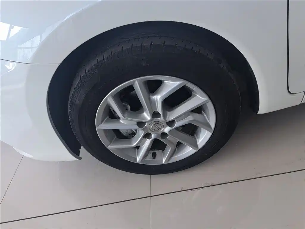 Tiida 2024 1.6L CVT Smart Travel Edition купить на сайте DeffCars