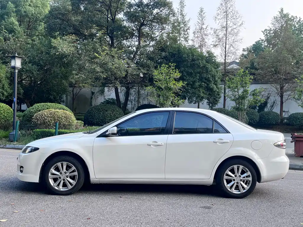 Mazda6 2013 2.0L automatic super luxury model купить на сайте DeffCars