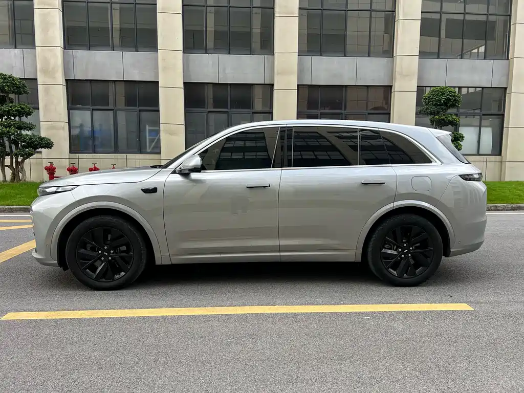 Ideal L7 2023 Pro купить на сайте DeffCars