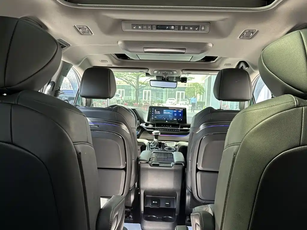 Grevia 2023 2.5L Hybrid Flagship VIP Edition купить на сайте DeffCars