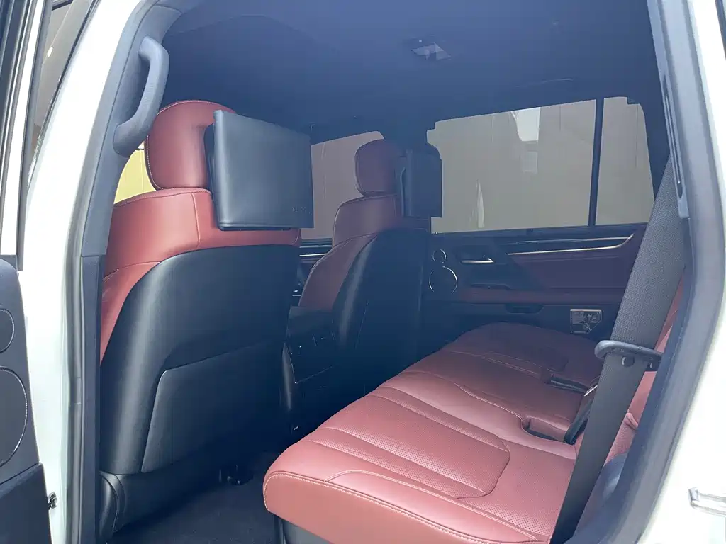 Lexus LX 2019 570 Premium Luxury Edition купить на сайте DeffCars