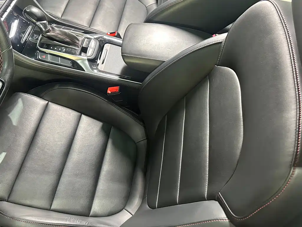 MG HS 2019 20T automatic two-wheel drive luxury version National VI купить на сайте DeffCars