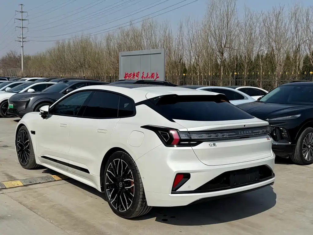 Jikrypton 001 2025 YOU version 100kWh four-wheel drive купить на сайте DeffCars