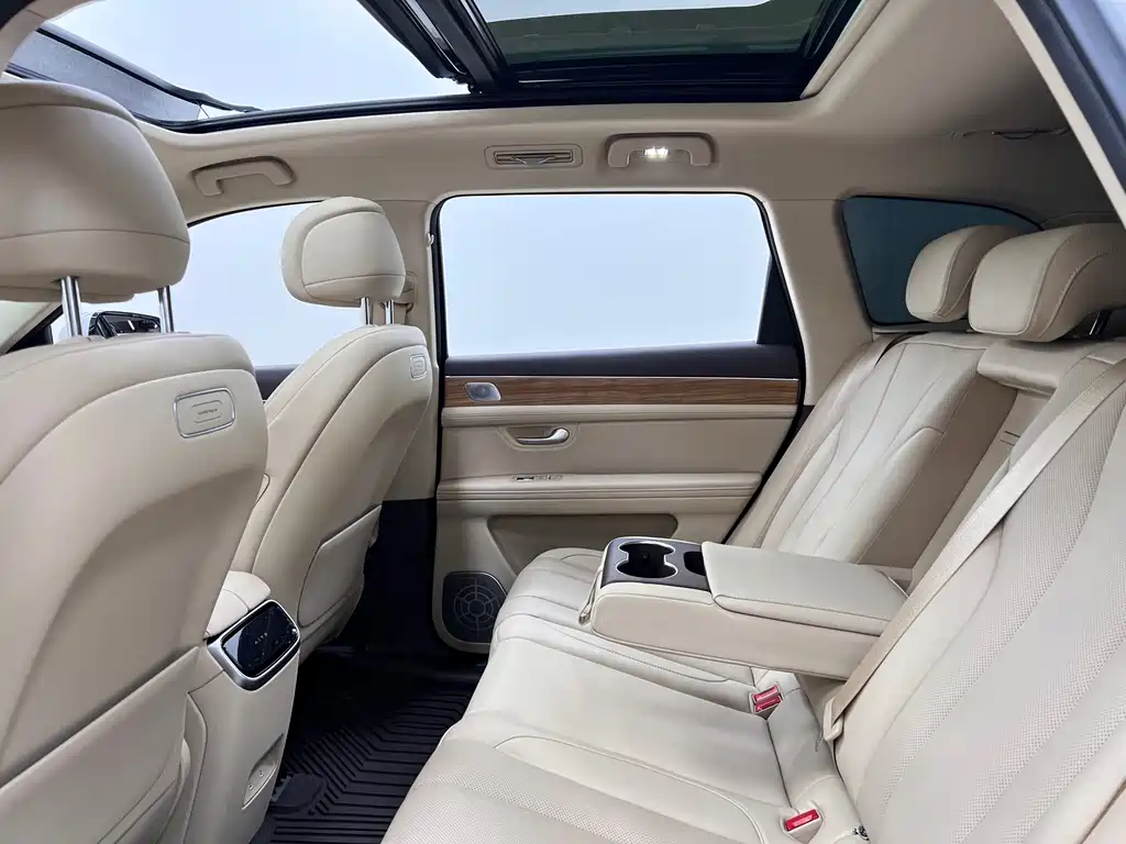 Wenjie M7 2024 1.5T rear drive Plus version 5 seats купить на сайте DeffCars