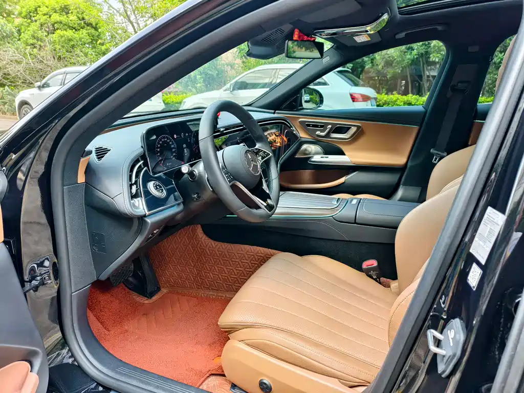 Mercedes-Benz E-Class 2025 E 300 L Luxury Model купить на сайте DeffCars