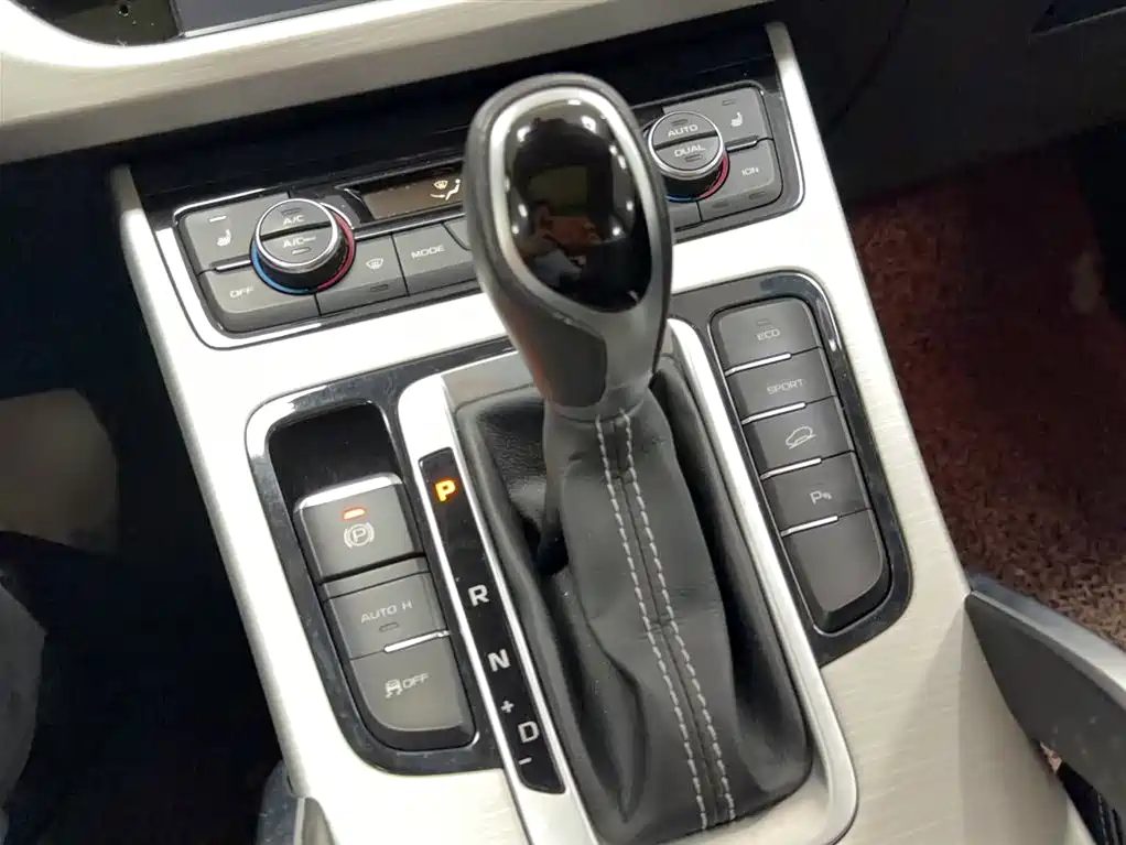 Boyue 2018 1.8TD automatic two-wheel drive intelligent 4G interconnected version купить на сайте DeffCars