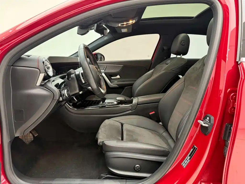 Mercedes-Benz A-Class 2023 A 200 L Fashion Model купить на сайте DeffCars