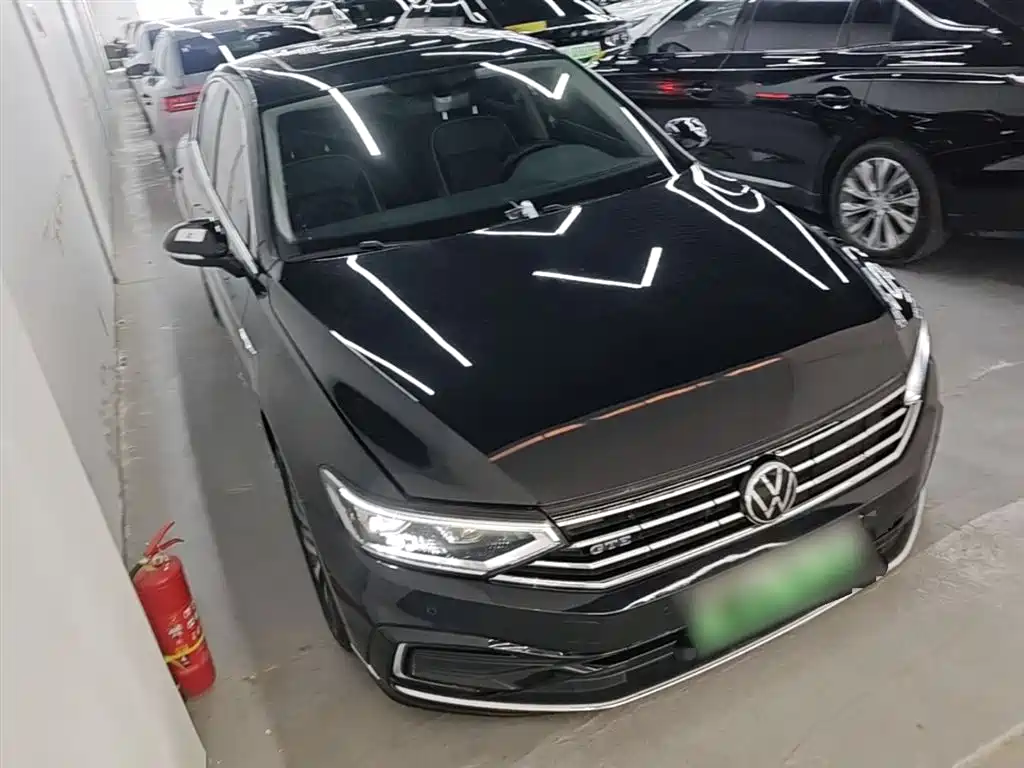 Magotan GTE plug-in hybrid 2022 GTE luxury model купить на сайте DeffCars