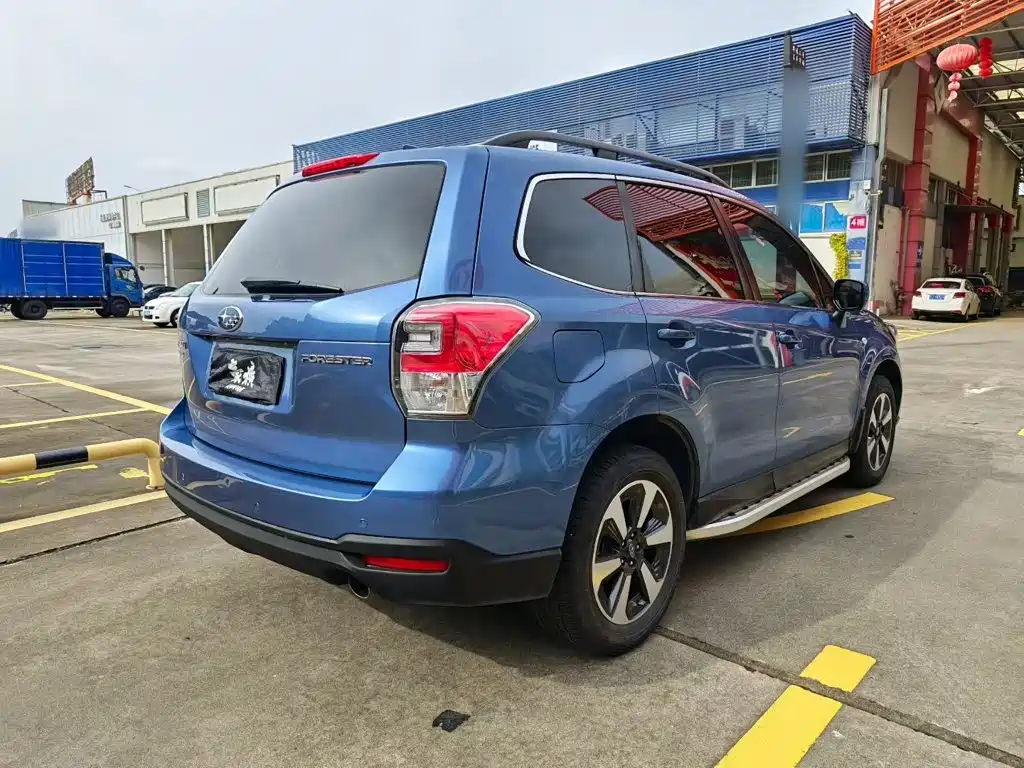 Forester 2016 2.0i Deluxe Navigation Edition купить на сайте DeffCars