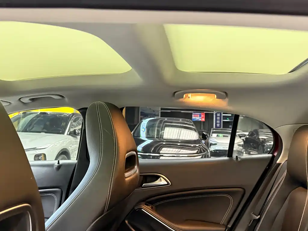 Mercedes-Benz GLA 2018 GLA 220 4MATIC sports model купить на сайте DeffCars