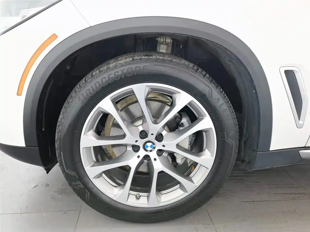BMW X5 imported 2019 xDrive40i M sports package купить на сайте DeffCars