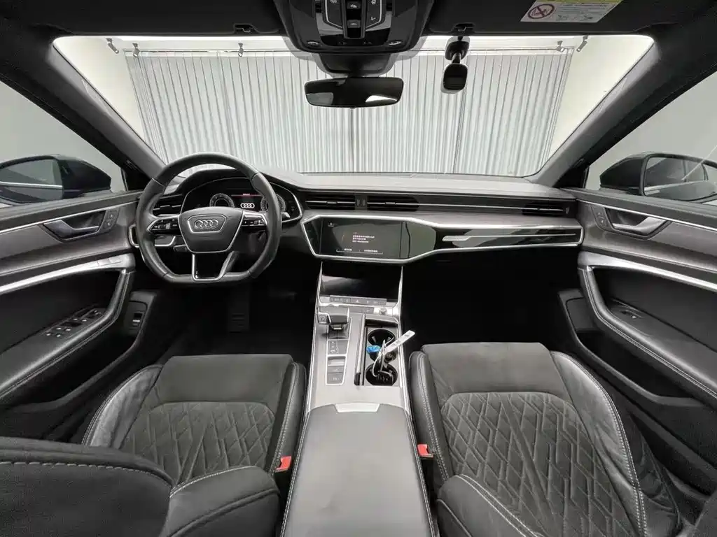Audi A6L 2021 40 TFSI luxury and dynamic model купить на сайте DeffCars