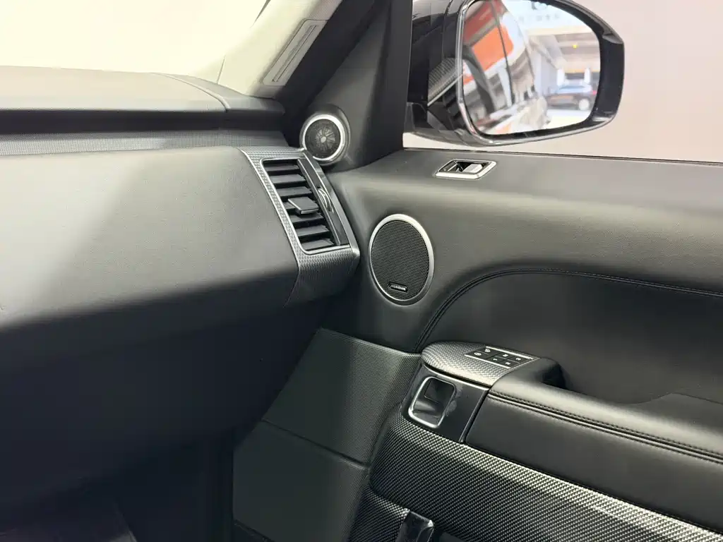 Range Rover Sport 2020 3.0 L6 HSE DYNAMIC купить на сайте DeffCars