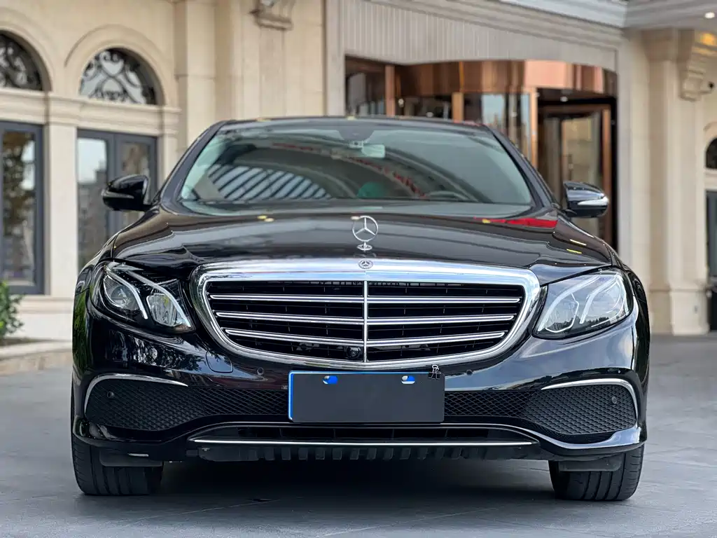 Mercedes-Benz E-Class 2017 E 300 L Luxury Model купить на сайте DeffCars