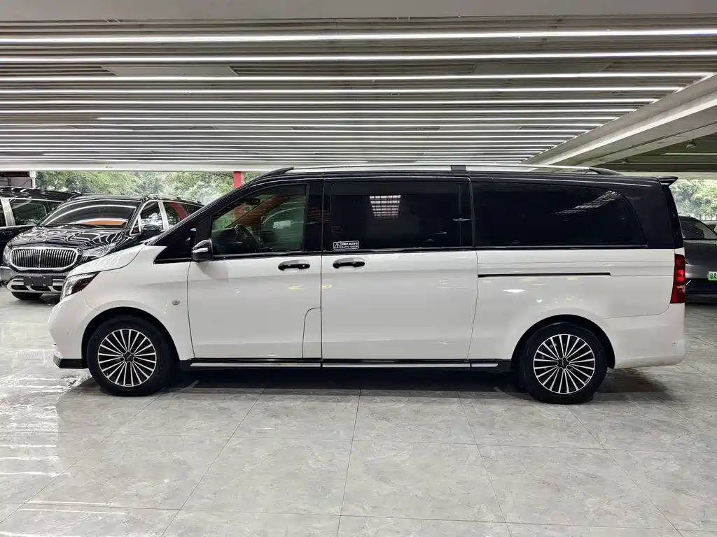 Vito 2021 2.0T Business Edition 7 Seats купить на сайте DeffCars