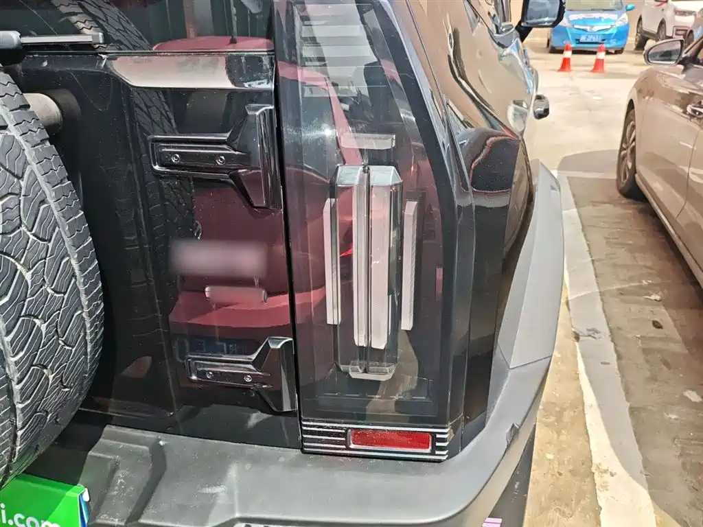Jietu Traveler 2023 2.0T four-wheel drive conquers купить на сайте DeffCars