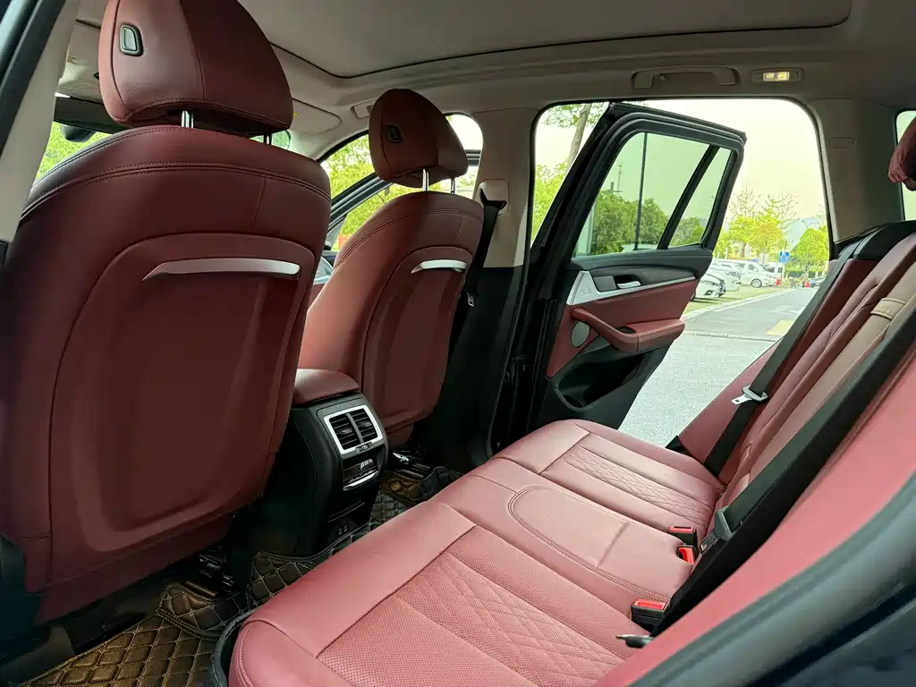 BMW X3 2022 xDrive30i Advanced M Night Package купить на сайте DeffCars