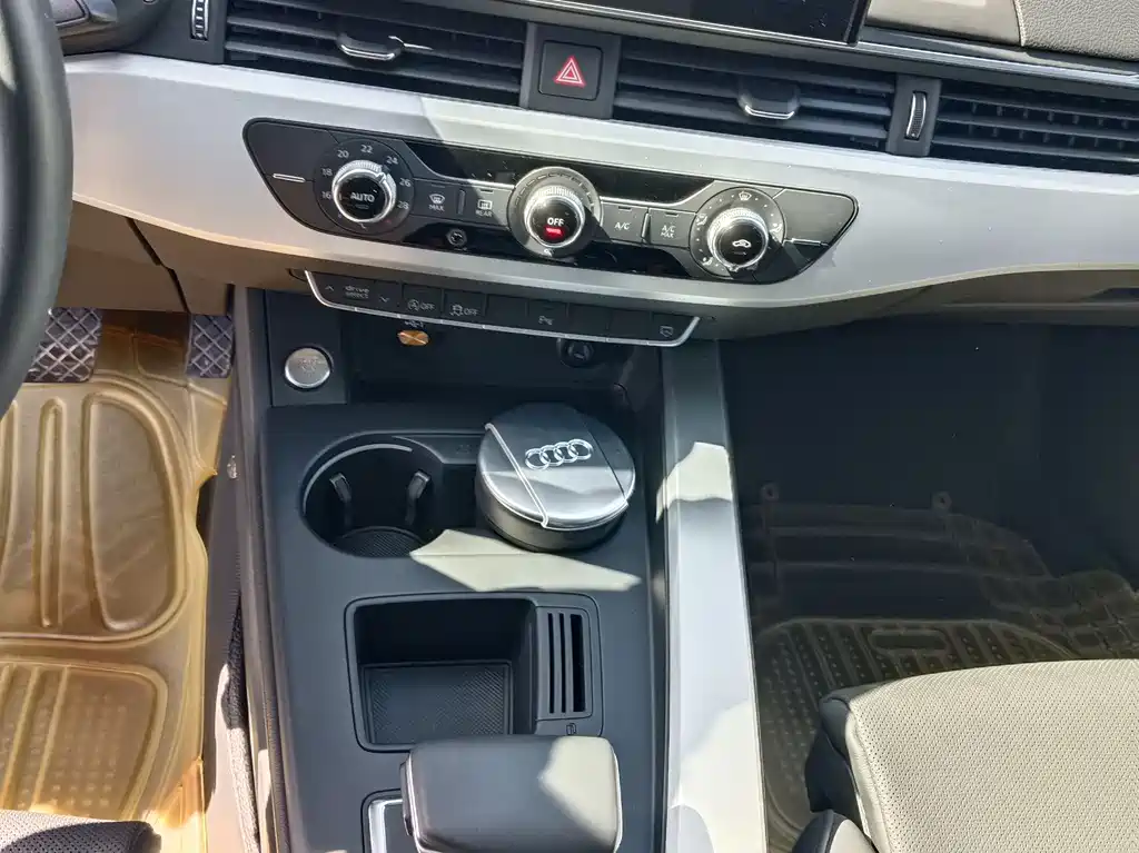 Audi A4L 2021 40 TFSI Advanced Life Edition купить на сайте DeffCars