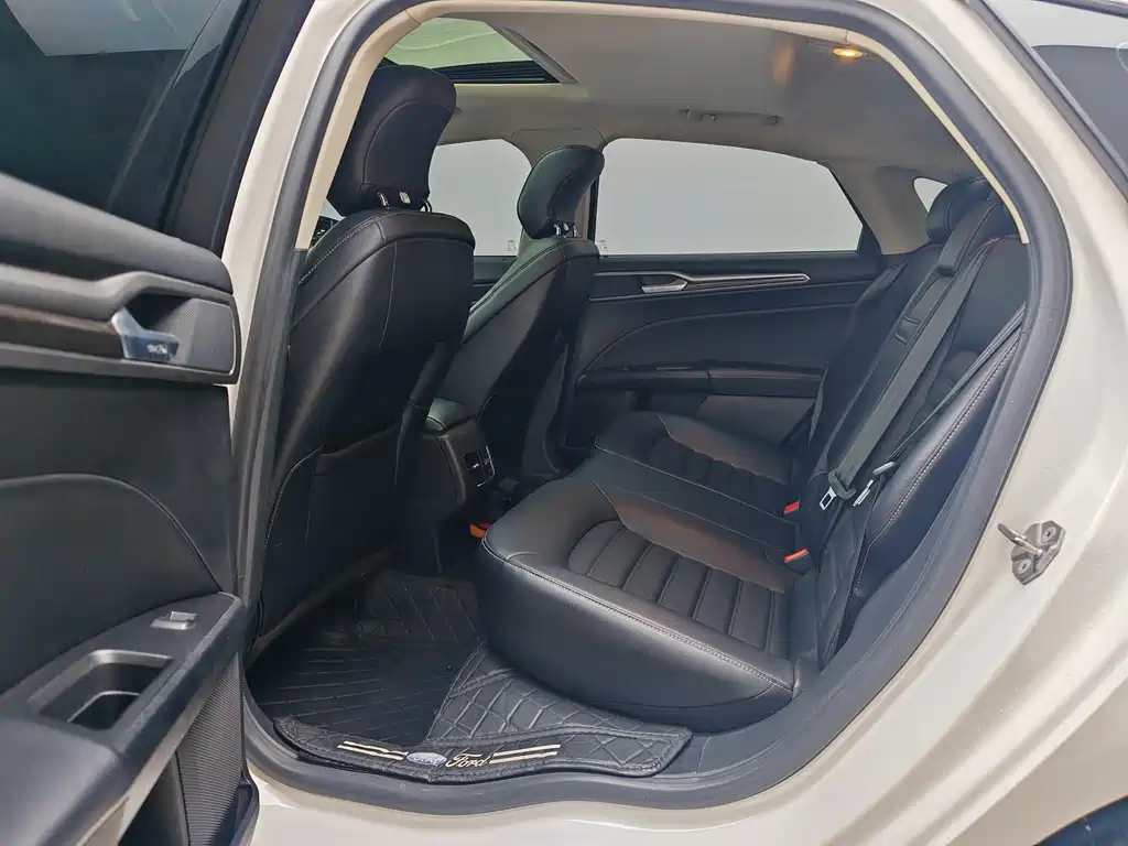Mondeo 2020 EcoBoost 180 Fashion Model купить на сайте DeffCars