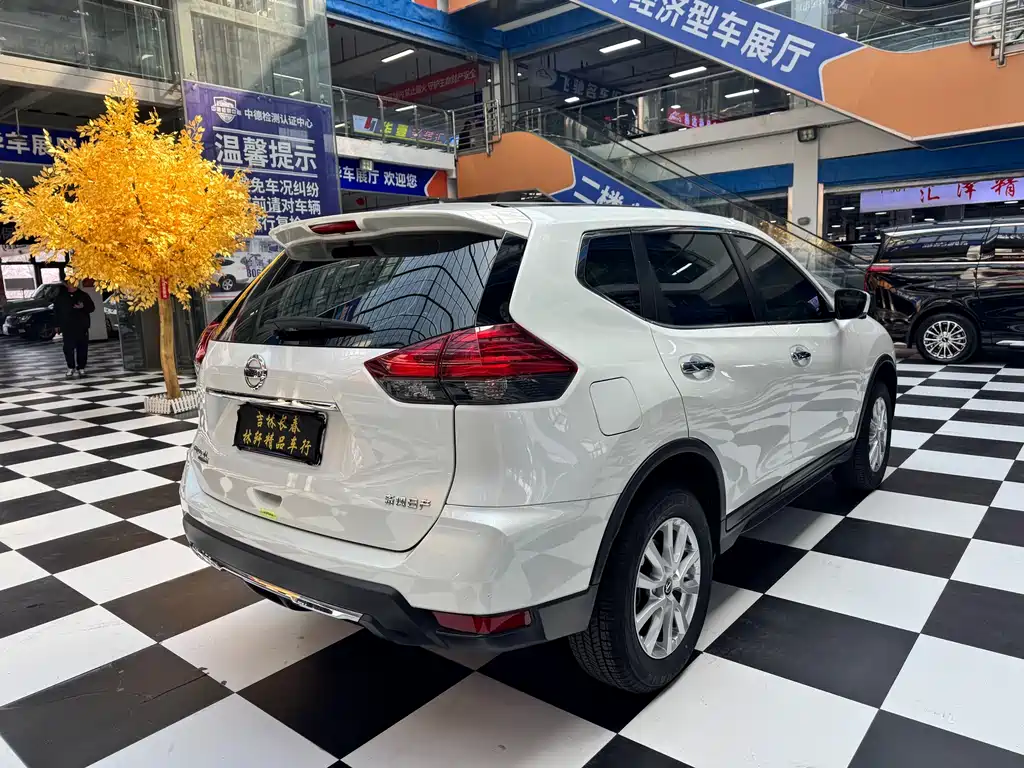 X-Trail 2022 2.0L 2WD Intelligent Link Premium Edition купить на сайте DeffCars