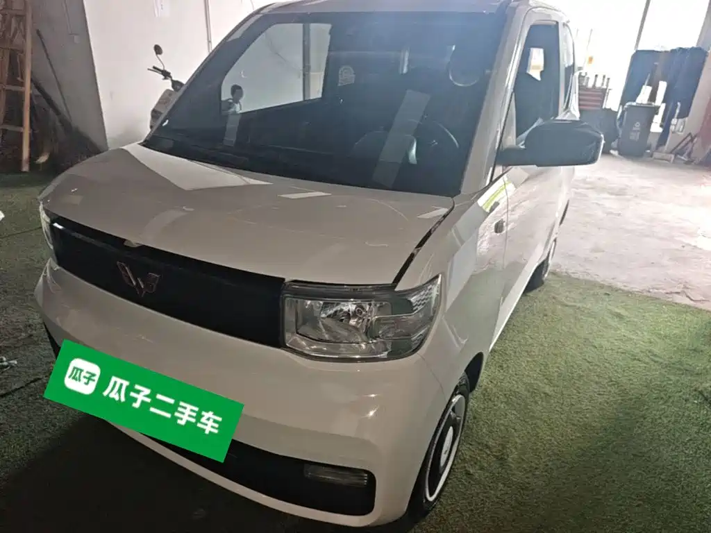 Hongguang MINIEV 2022 Relaxed Lithium Iron Phosphate купить на сайте DeffCars