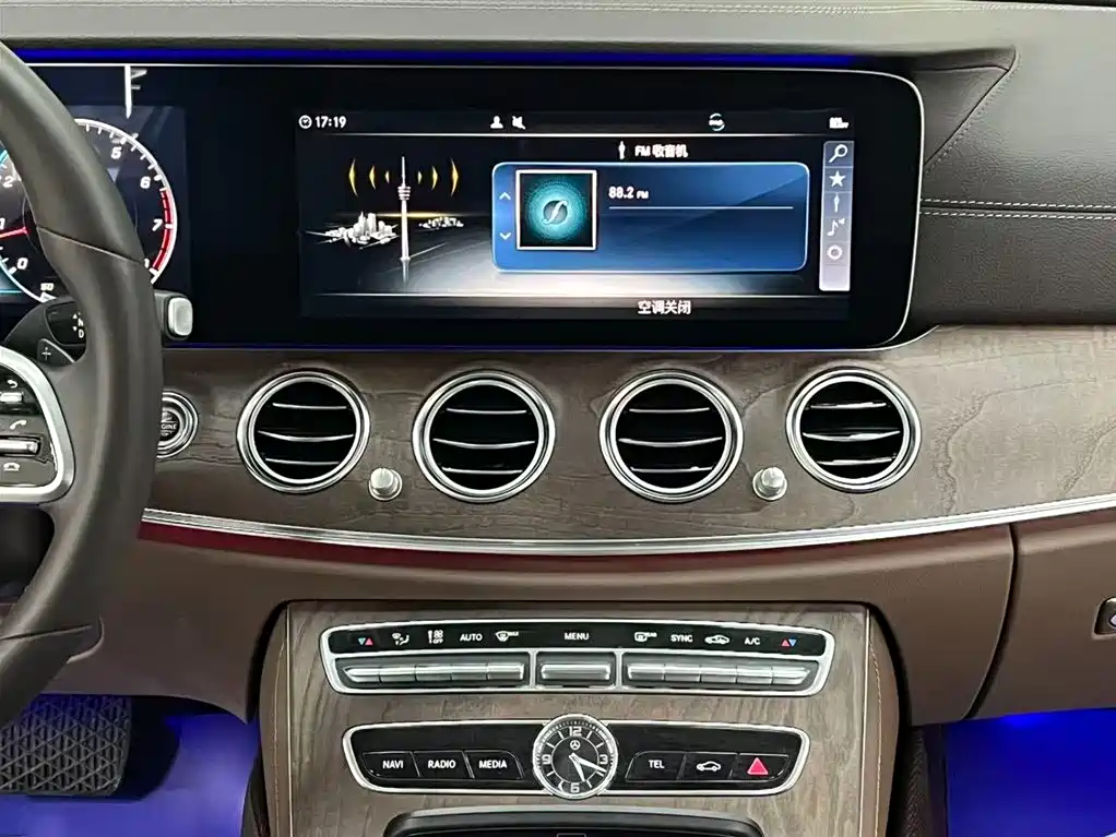 Mercedes-Benz E-Class 2019 facelift E 300 L fashionable model купить на сайте DeffCars