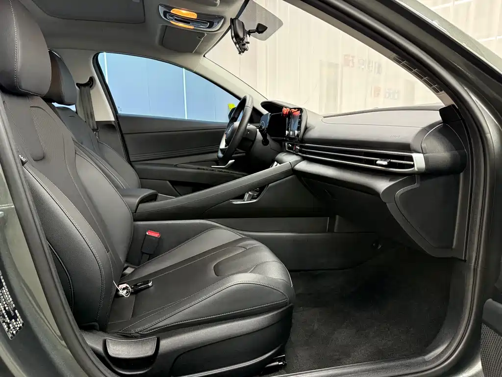 Elantra 2023 1.5L CVT GLX Elite Edition купить на сайте DeffCars