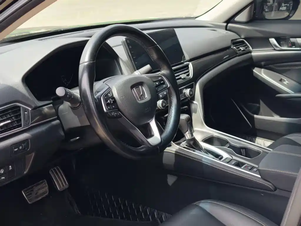 Accord 2022 260TURBO Magic Night Premium Edition купить на сайте DeffCars