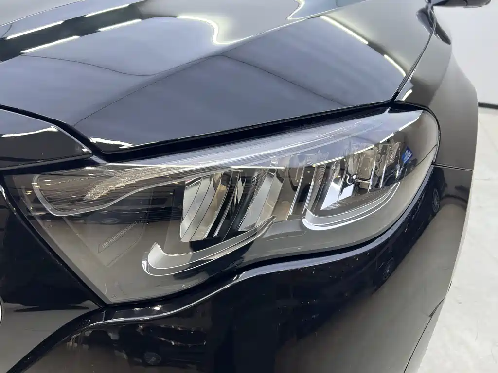 Mercedes-Benz E-Class 2024 E 300 L Luxury Model купить на сайте DeffCars