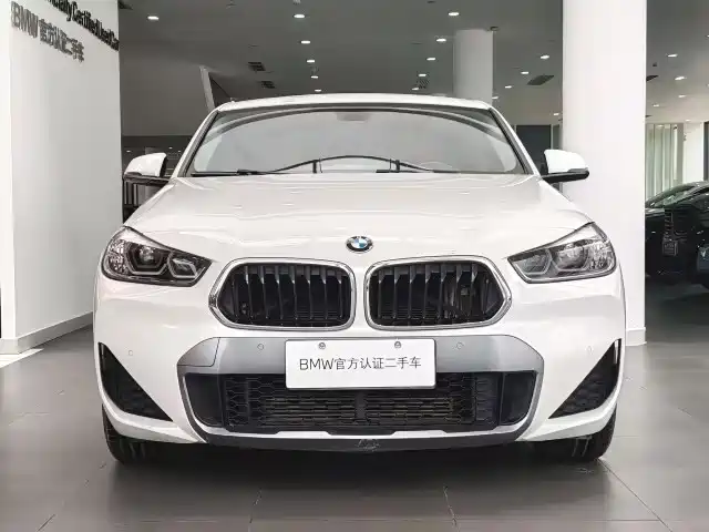 BMW X2 2021 sDrive25i leading M sports package купить на сайте DeffCars