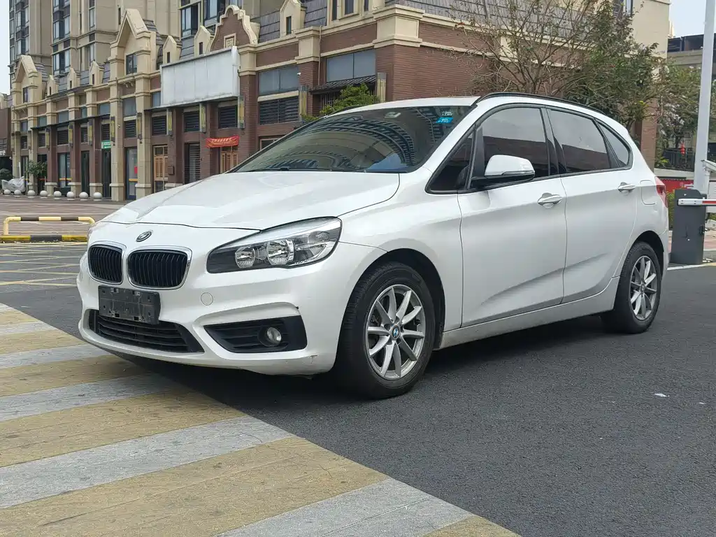 BMW 2 Series Station Wagon 2016 218i Fashion Model купить на сайте DeffCars